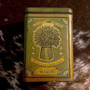 Vintage Flour tin